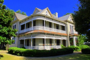 The Magnolia House Cameron Texas Historic Home For Sale 