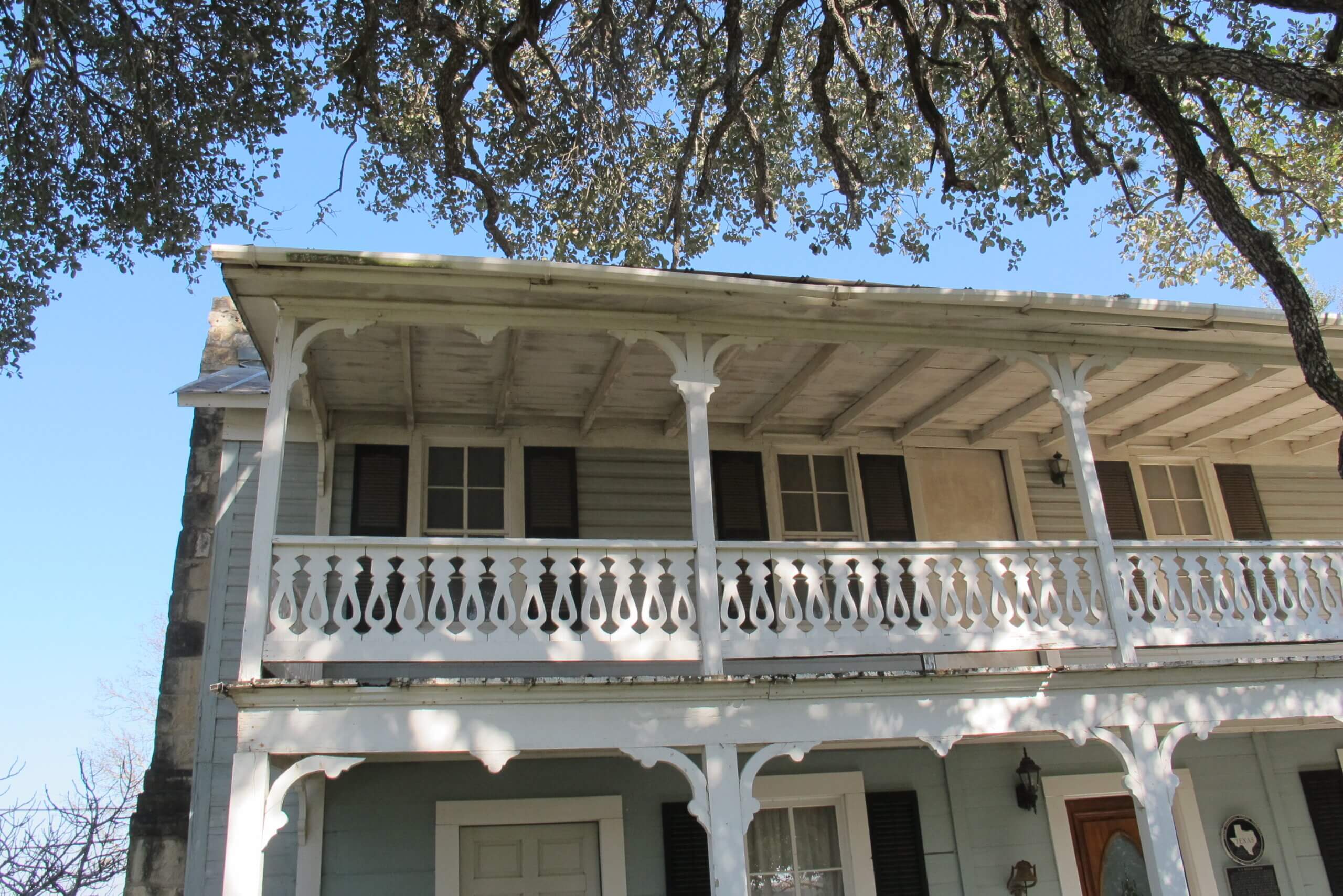 Historic porch at 600 S Bagdad Road